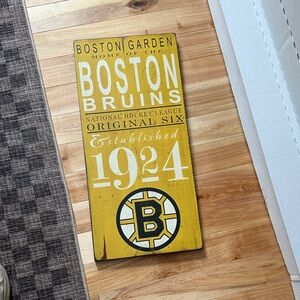 Boston Bruins Yellow Wall Decor Sign